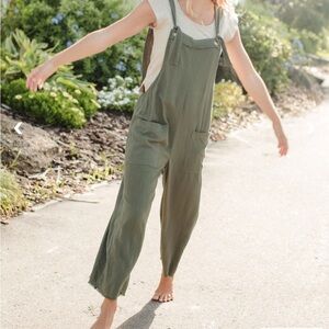 Natural Life - Carly Wide Leg Jumpsuit in Olive
